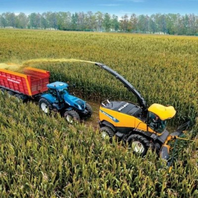 紐荷蘭FR550（G4）自走式青貯收獲機